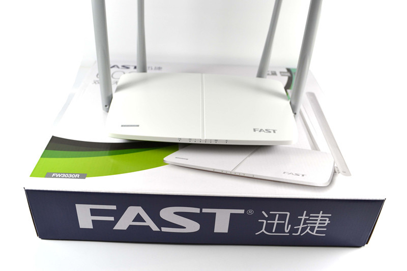 fast/迅捷 无线路由器600m双频 4天线wifi穿墙王 迅捷fw3030r