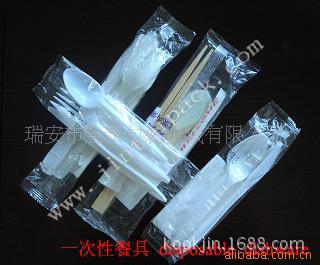 一次性餐具