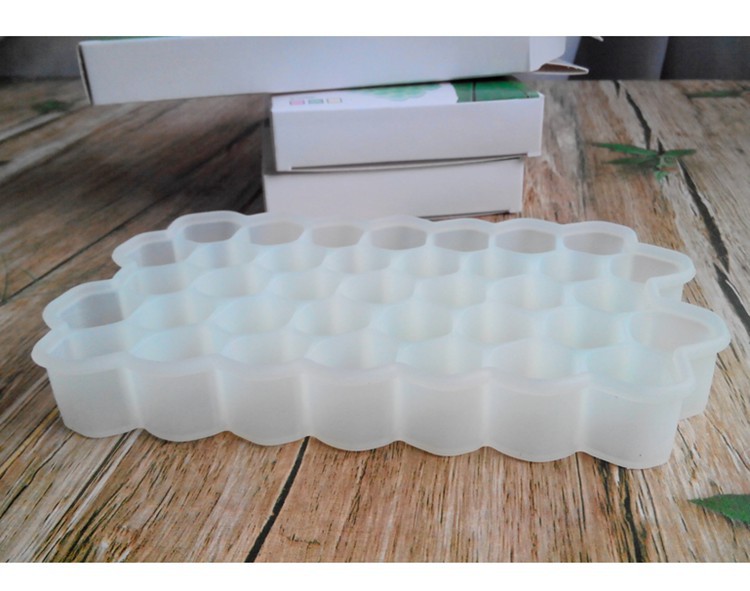km 3826 硅胶冰格 (37格)饮品冰块制作模具 厨房小工具