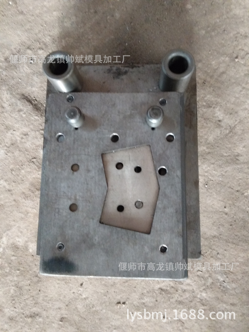 双层床模具 床叉落料内导精密落料模具 冲压模具 五金模具加工
