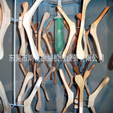 【廠家供應可省30%油漆】的木衣架全自動噴漆設備