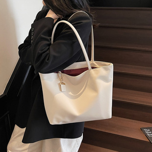 南風Chio2nd 極簡廓形托特包包女士2025新款大容量通勤手提單肩包