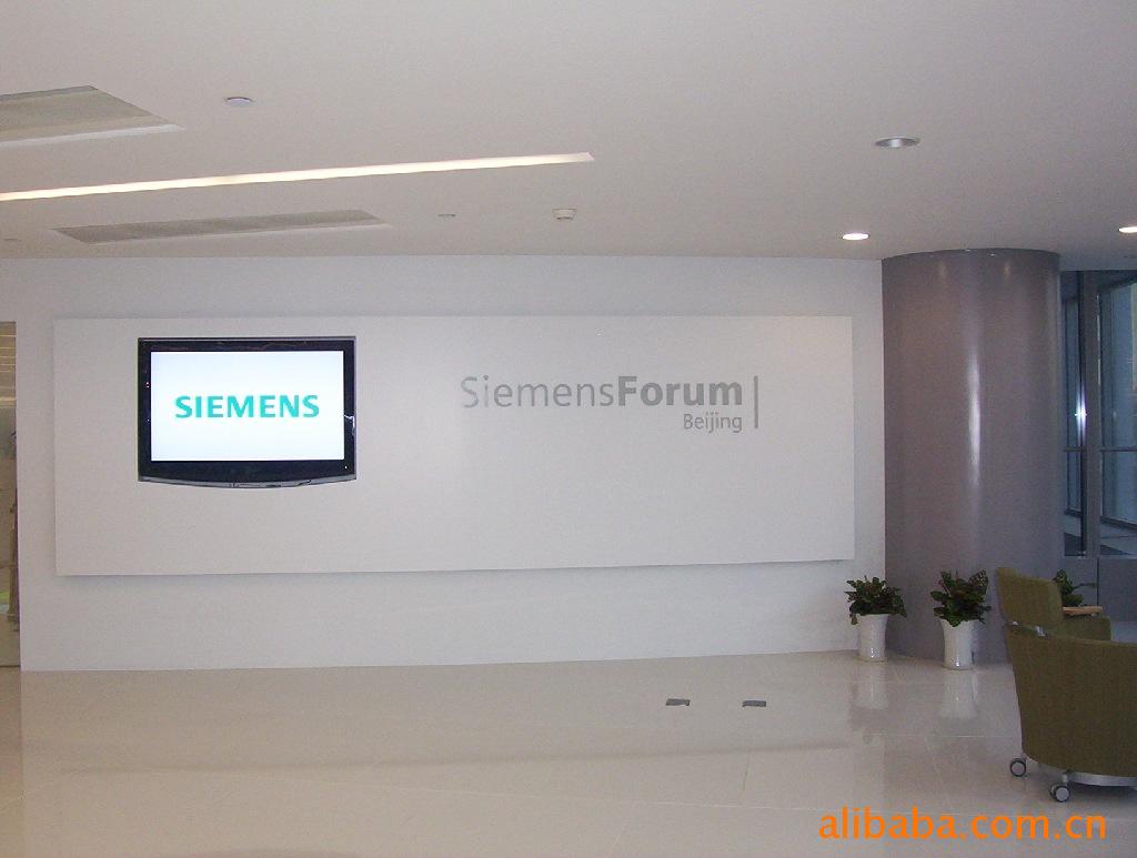 材质:白色亚克力字