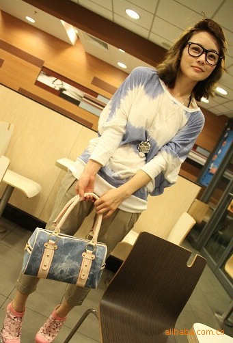 韩版女装 513822 秋装新款 女式t恤 31.00元/件