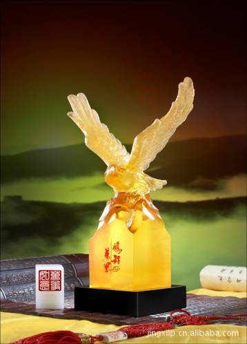 鹏鸟能够飞万里路程,寓意前程远大,不可限量.