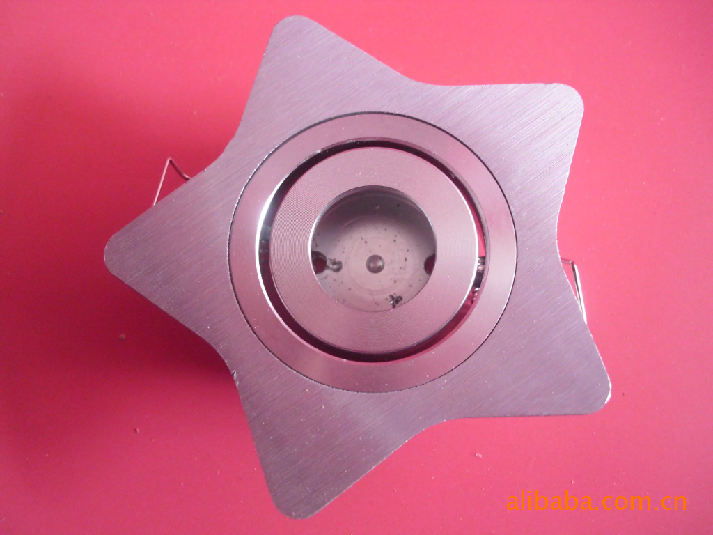 功耗低,省电节能,环保,寿命长,安装方便,防尘,防漏电图片_2