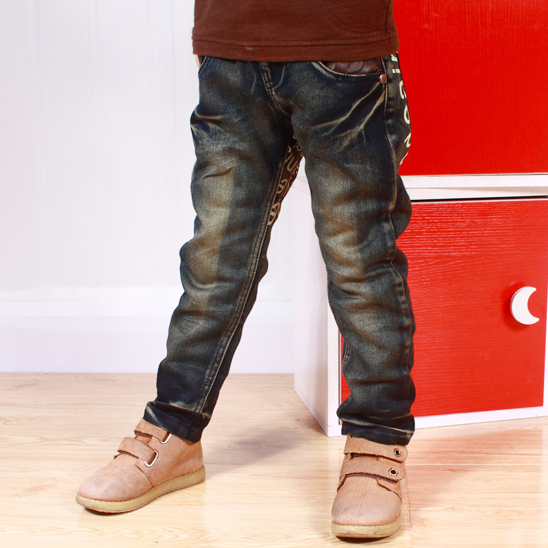 2012春 新款四季百搭 印花字母 铁皮口袋 男中童牛仔裤fqd1257 57.