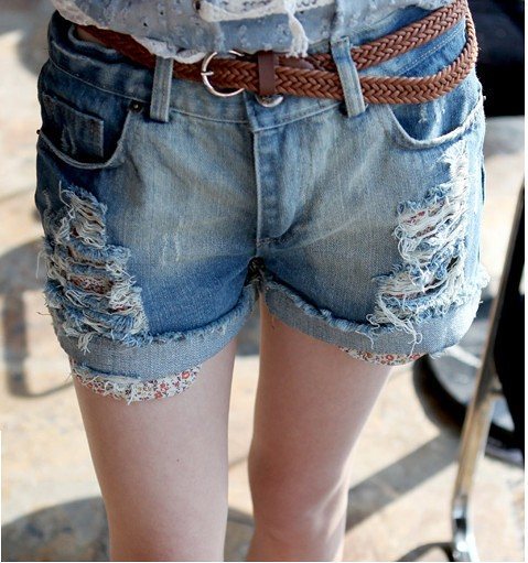 2011 春装 新款 漏碎花口袋水洗磨白破烂 牛仔短裤 网店代销 39.