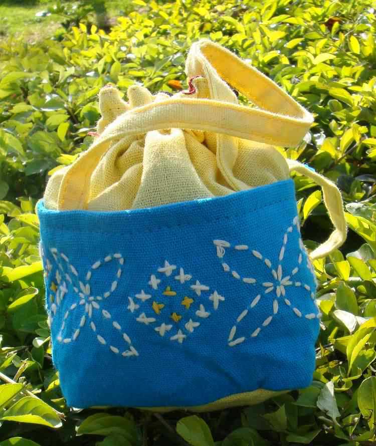 云南民族特色布包时尚民族风小包 手织棉刺字小提包女士包2131