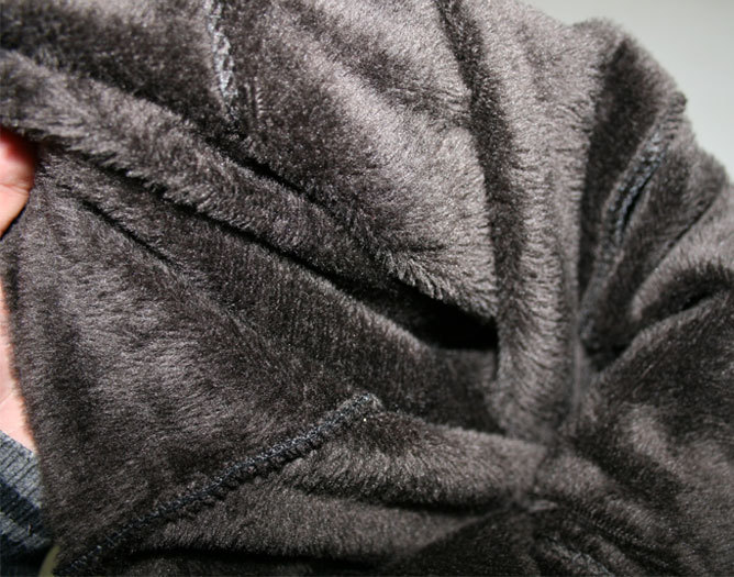 69元包邮 亚光仿皮裤高腰加厚海狸绒双层秋冬保暖裤打底裤