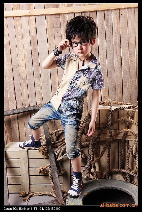 男童纯棉衬衫 短袖衬衫 厂家直销 品牌:衣品帝诺 颜色:土黄加紫红 土