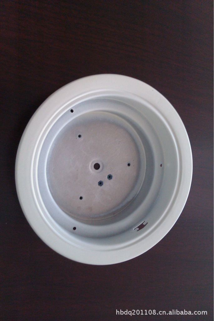 大量供应6寸防眩光筒灯底座