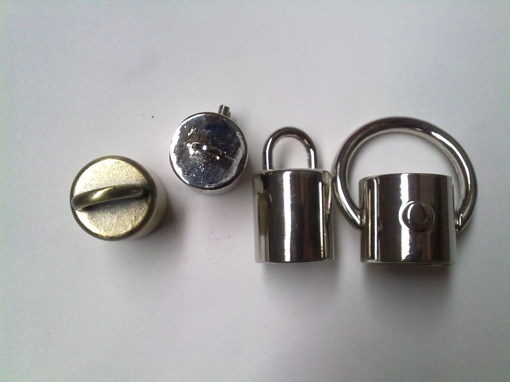 广东东莞环保吊扣,吊桶手袋吊钟,合金吊钟,手袋提耳,钳扣吊钟详情