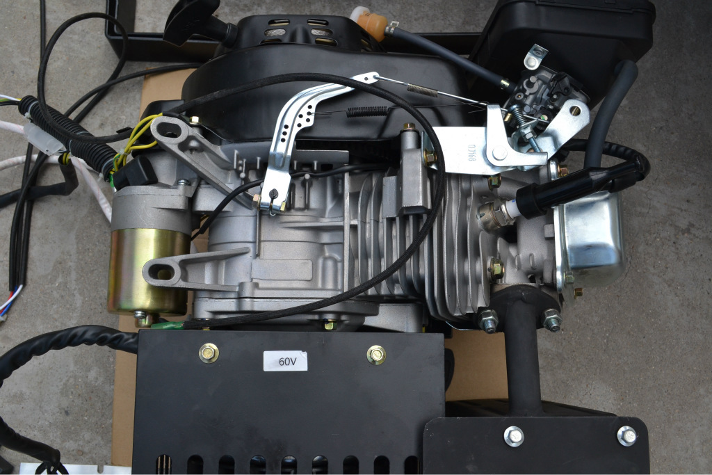 电动汽车增程器图片_3