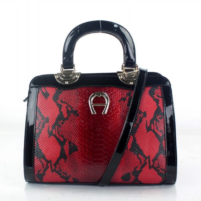 2012年名牌包包(3a017红色花蛇纹黑漆皮)
