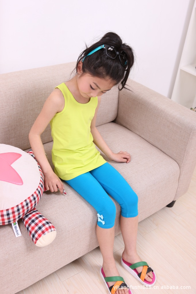 2012新款童装 针织棉儿童打底裤 紧身女童七分短裤 韩版童裤批发 12.