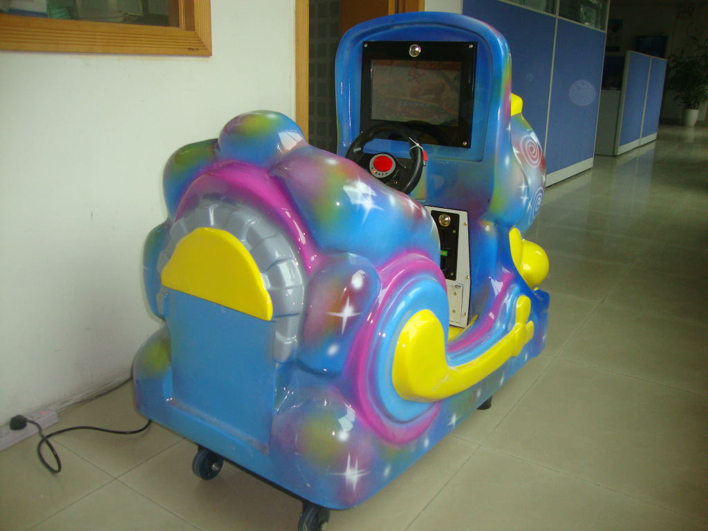 3d互动游戏摇摆机 不一样的色彩 不一样款式 火车