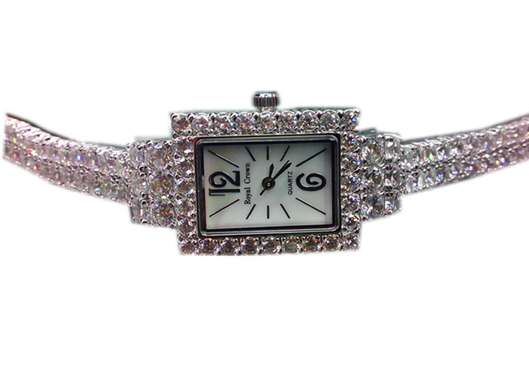 萝亚克朗3584b珠宝手表