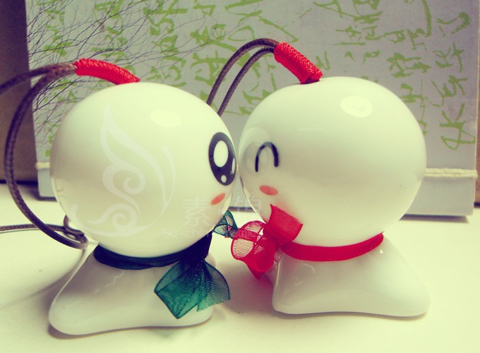 【素锦爆款】景德镇陶瓷饰品 情侣晴天娃娃 手工挂件