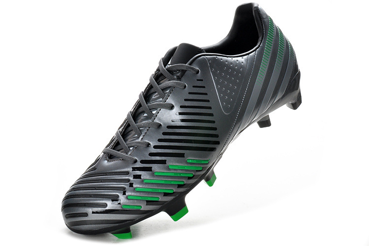 直销批发 adidas 猎鹰十二代新配色t底运动鞋