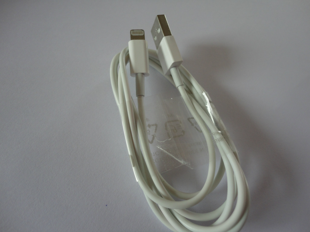 iphone5原装数据线 苹果5充电线 iphone5发光线 彩色数据线