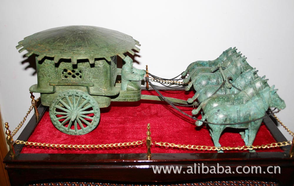 礼品青铜器.青铜壁挂 -----天子驾六-01