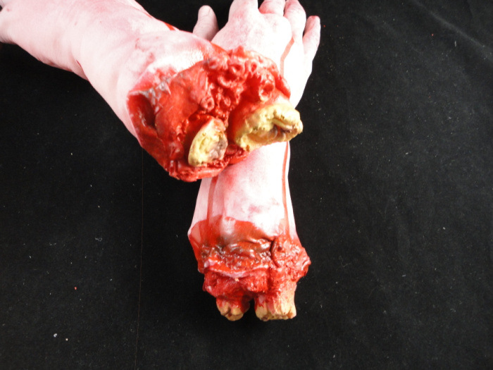 鬼节万圣节厂家道具用品愚人节整人玩具 恐怖中等血手145g