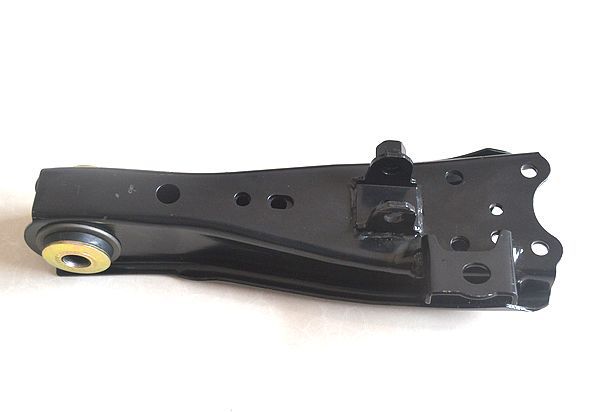 供应丰田大海狮05款下控制臂总成4806926160