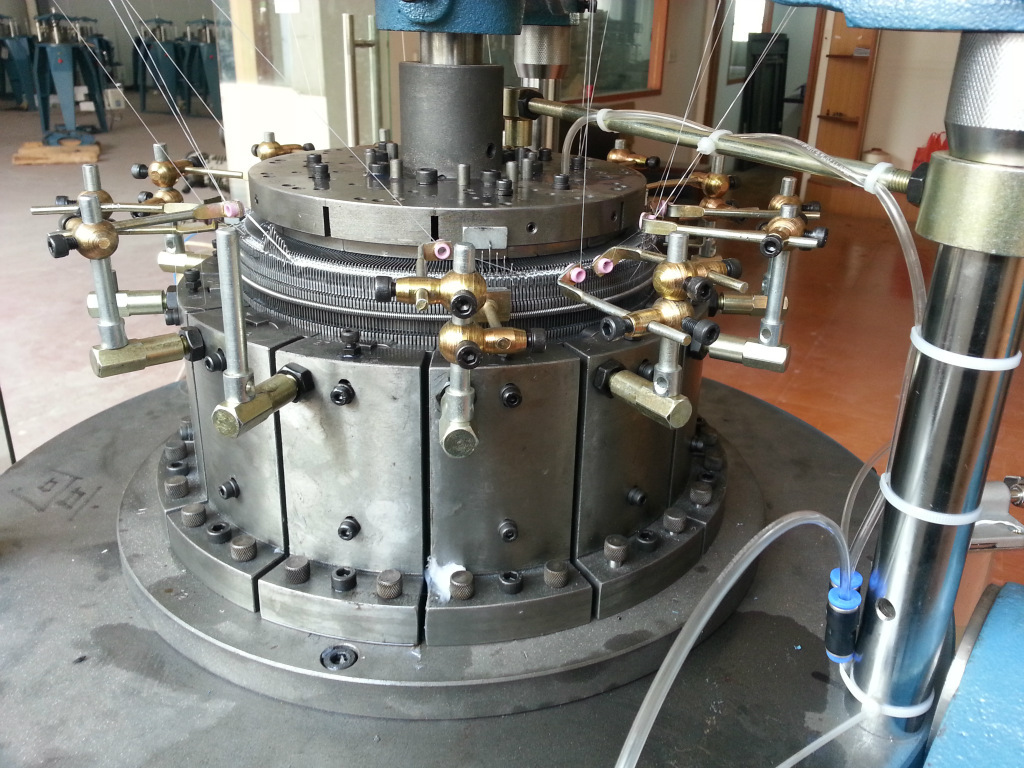 行业专用设备 纺织机械 针织机 其他针织机 8寸裤袜电脑袜机 图集