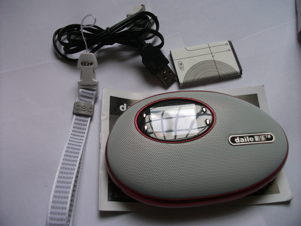 戴乐dl-173插卡音箱/迷你小音箱/便携式小音响/音乐播放器/批发