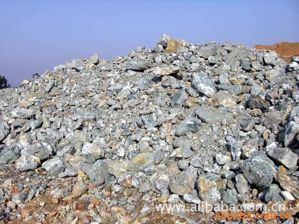 大量供应萤石 萤石矿 优质萤石原矿