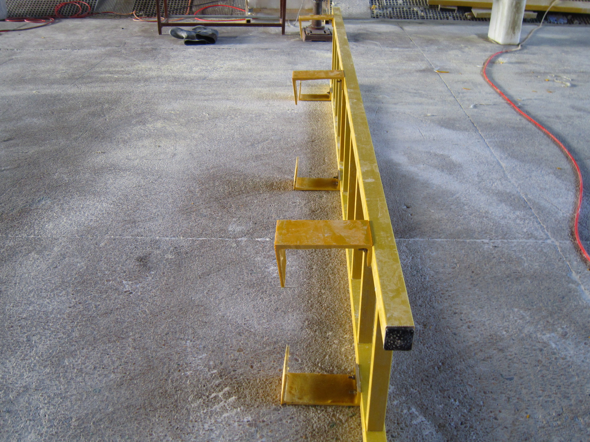 供应玻璃钢直梯,爬梯