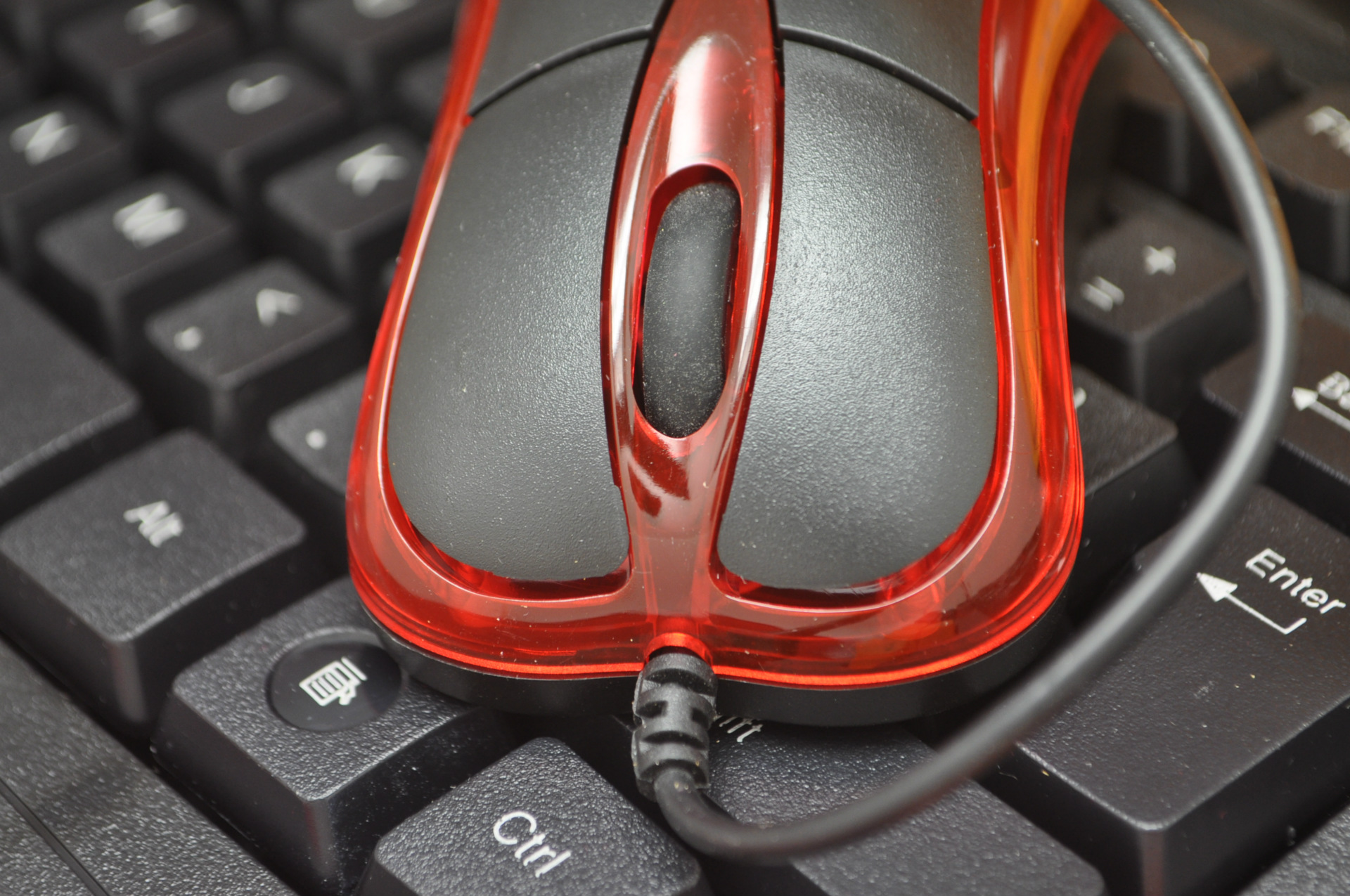 名雕知己系列 m-106 usb 光学鼠标 发光鼠标 精确感应 进口芯片