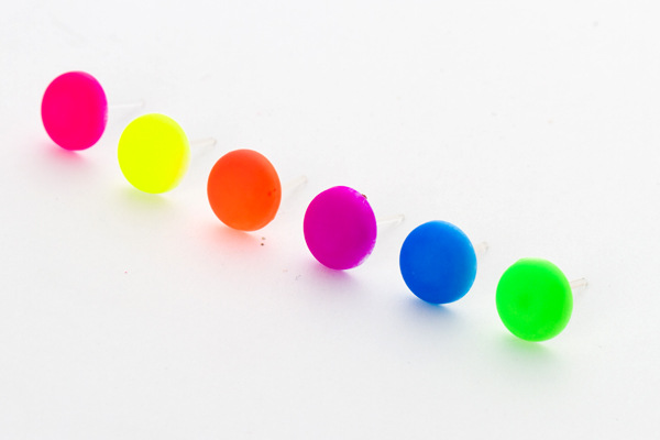 g838 新品 大号荧光色胡子蝴蝶结圆形桃心耳钉 义乌耳钉批发