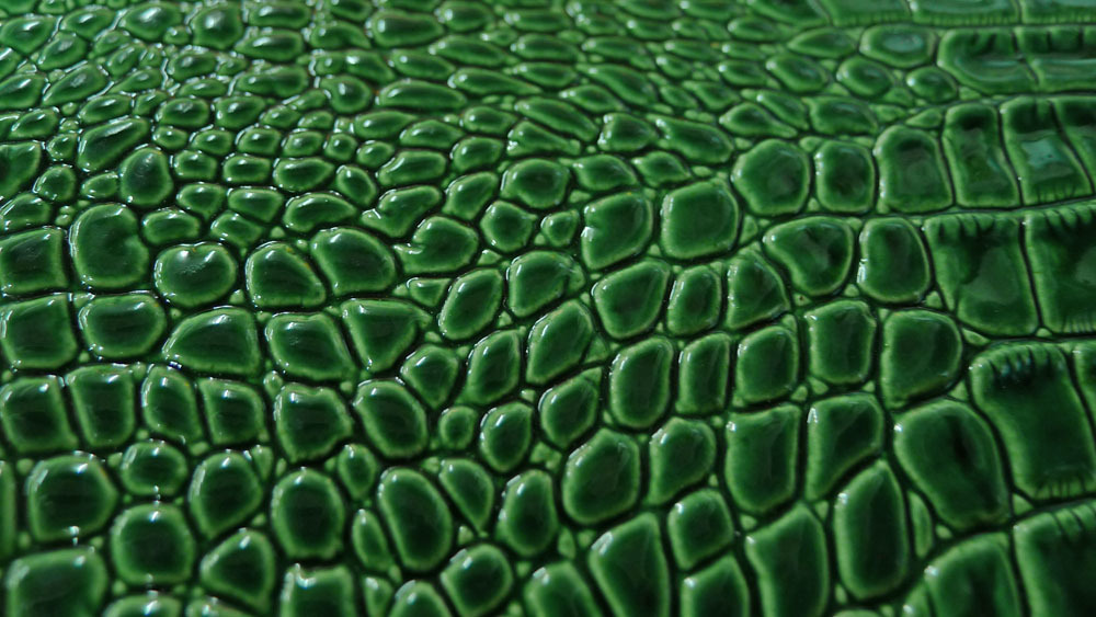 奥琪皮革牛皮二层鳄鱼纹漆皮真皮皮料包包皮料绿色