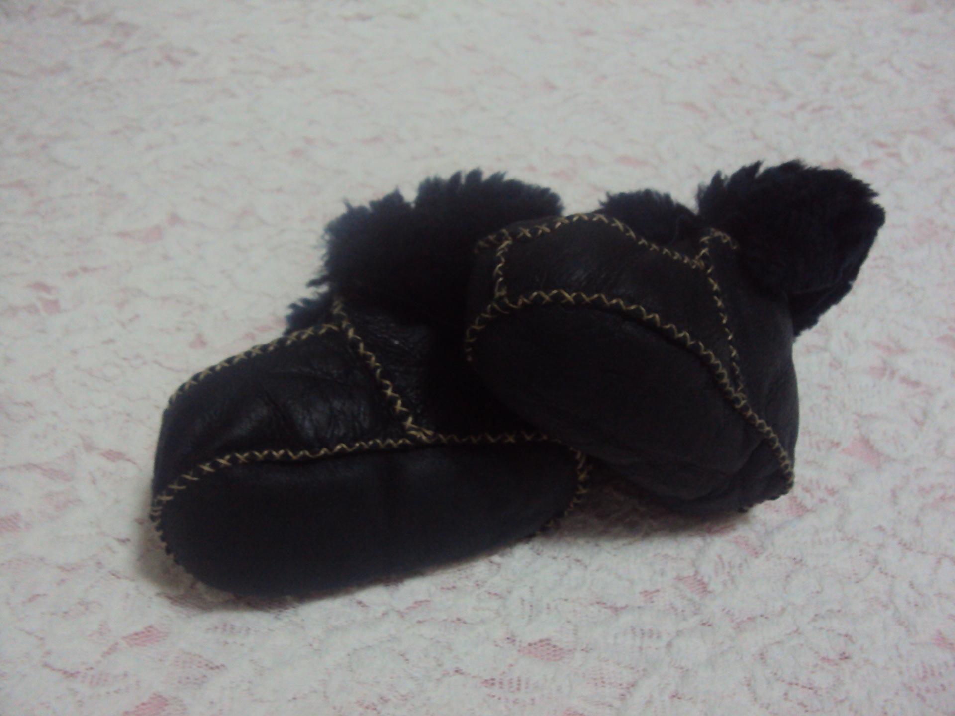 羊皮皮毛一体手工缝制婴幼儿 鞋图片_10