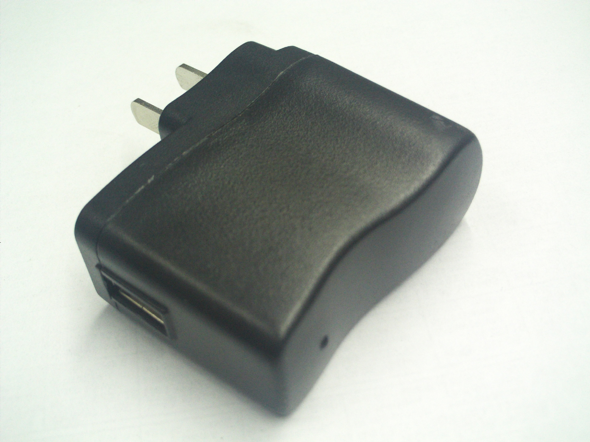 usb旅行充电器 输出5v 厂家直销批发