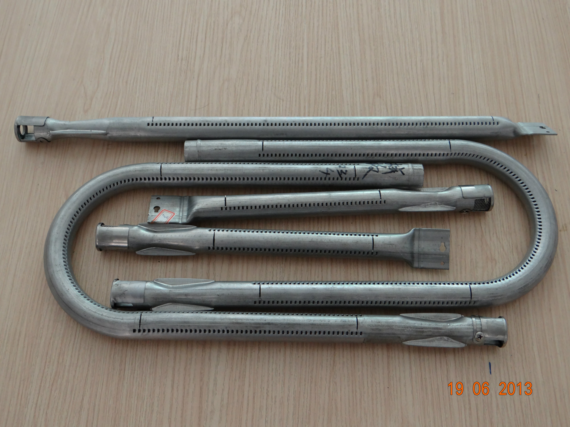 燃气燃烧管 规格:25*360 直型 产品名称:燃烧管 加工定制:是 火排燃烧