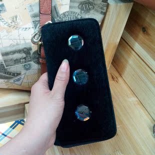 新款马毛镶钻石手包