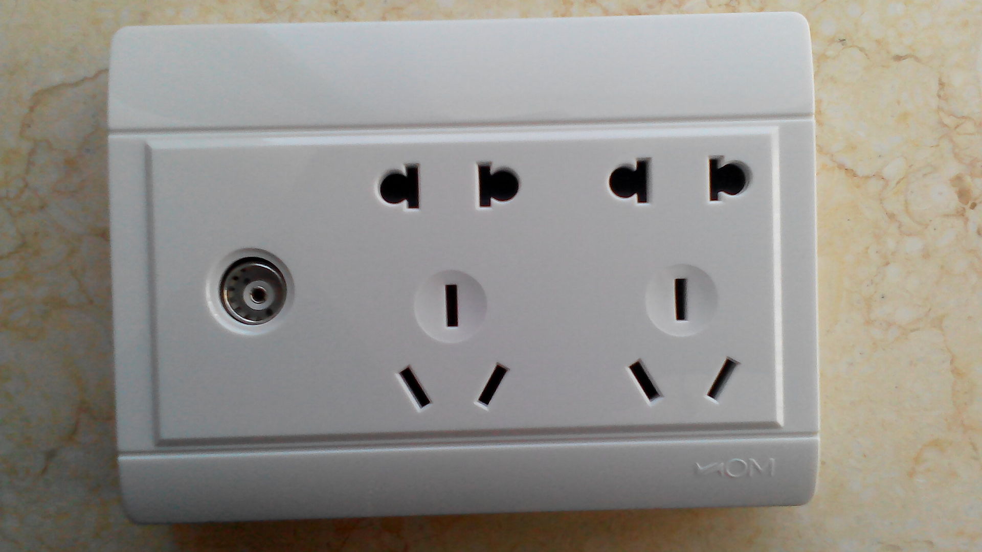 华美墙壁插座a5-86明装系列电视十孔家