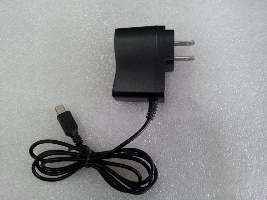 usb充电器 5v 1a 小音箱充电器 连线充电器