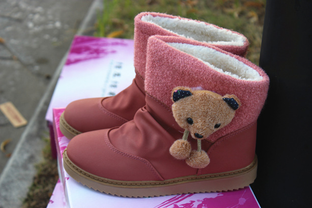 功夫派2013冬季新款保暖雪地靴时尚休闲学生套脚小熊卡通棉靴