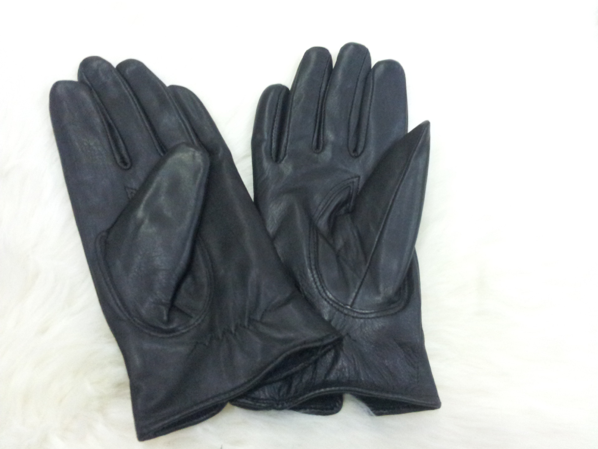 冬季棉羊皮手套女加厚绒里保暖时尚蝴蝶结真皮手套女防寒韩版手套