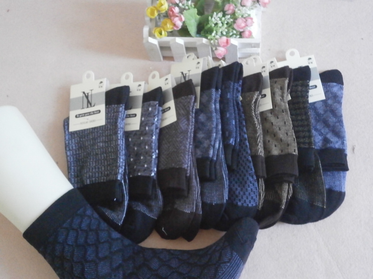 哪里有批发袜子的厂家直销