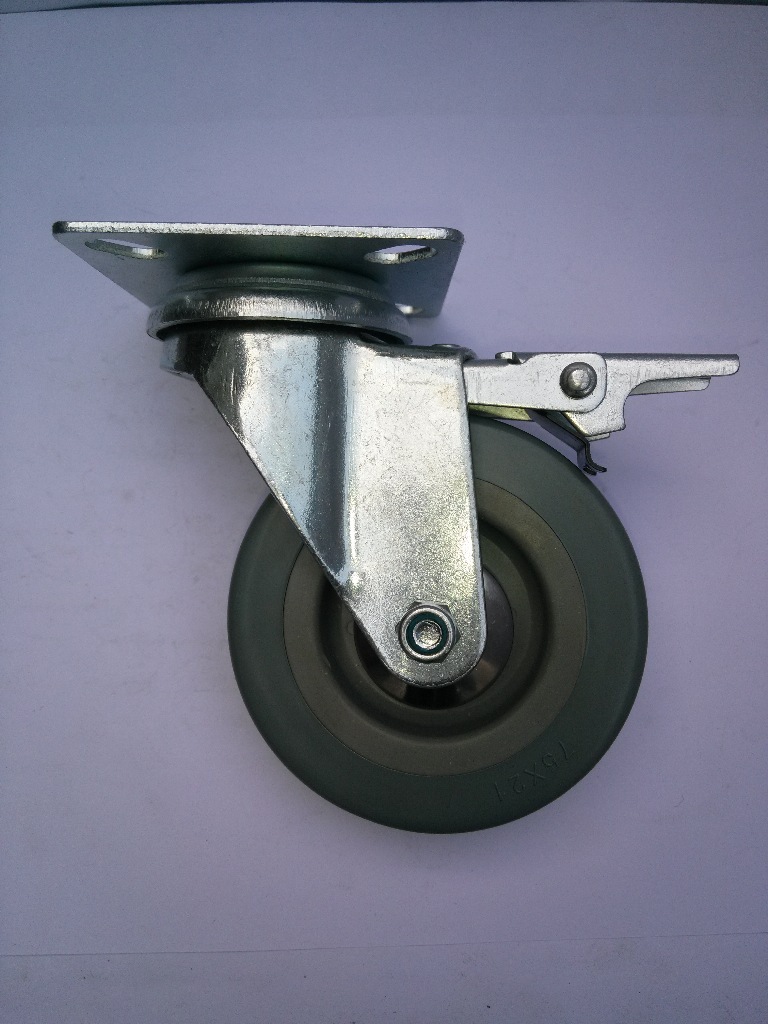 批发供应 3寸平底系列 铁刹 万向 脚轮支架