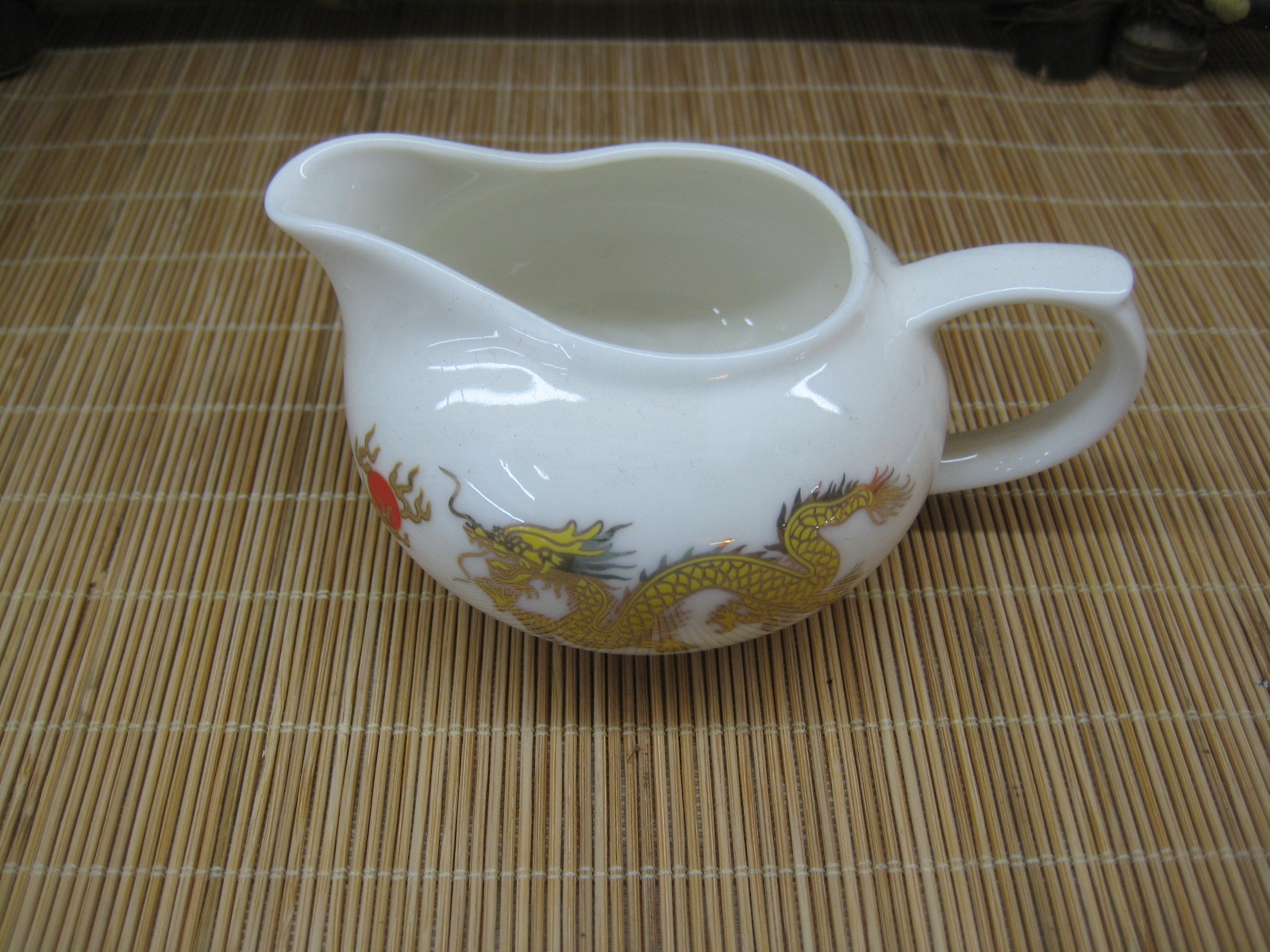 茶海金龙公道杯功夫茶具配件陶瓷公道杯金龙釉上彩茶海