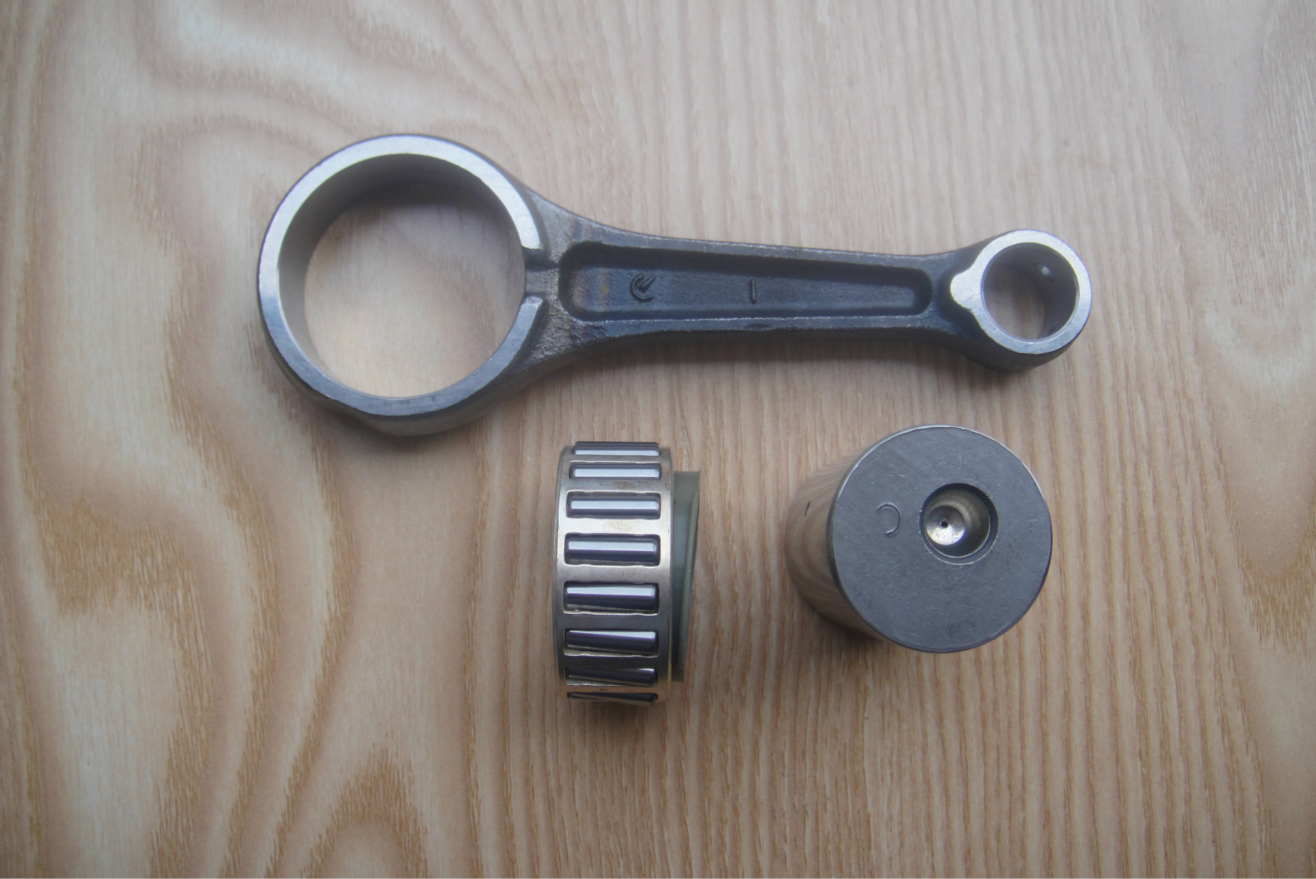 cg2501摩托车曲轴连杆