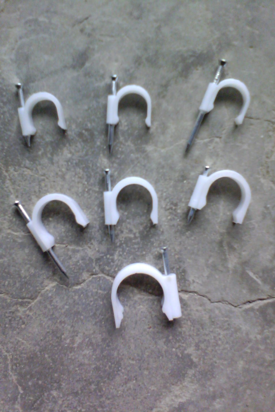 厂价销售各种型号线卡地暖钢钉卡