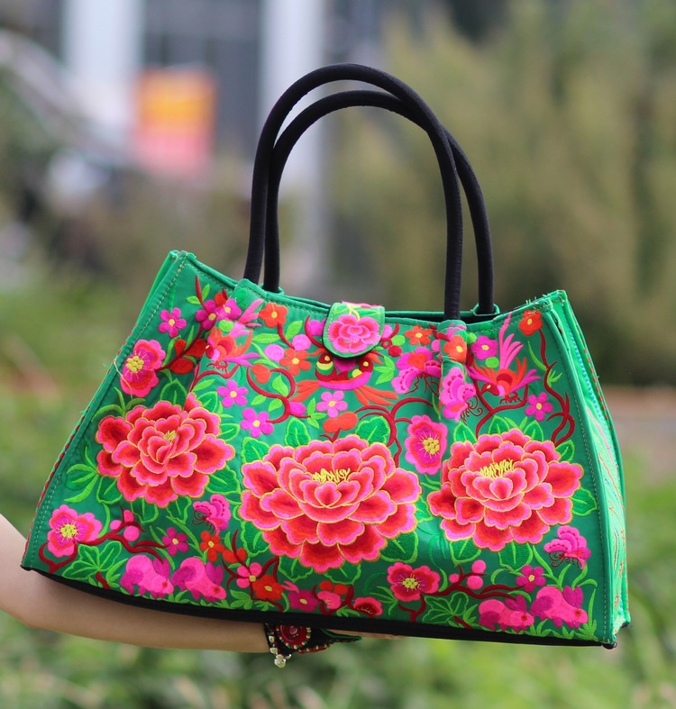 一手货源 新款民族风绣花包 牡丹花包云南民族特色批发