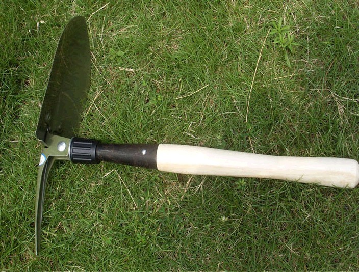 多功能折叠工兵铲 野营兵工锹 6411q1折叠锹